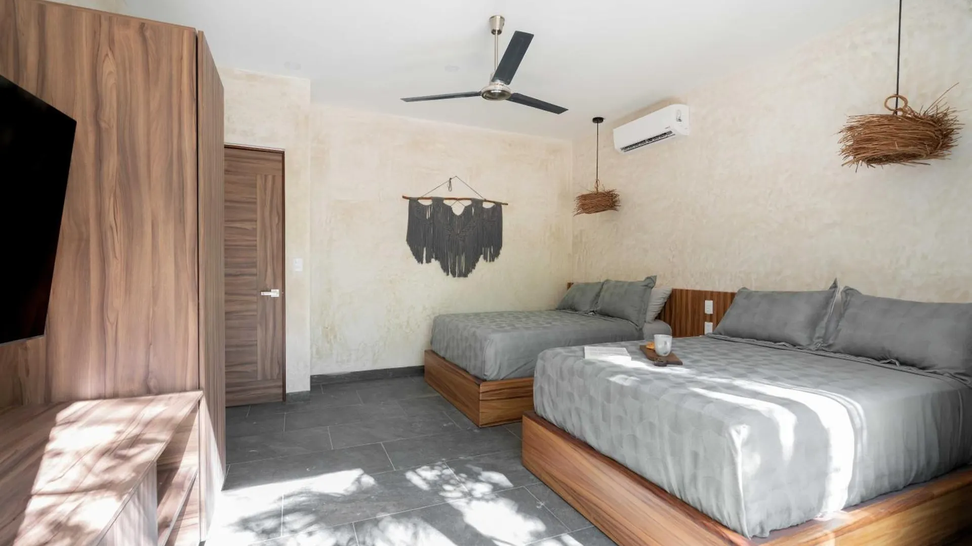 Twelve O'Clock - Luxury Villas Tulum Mexiko